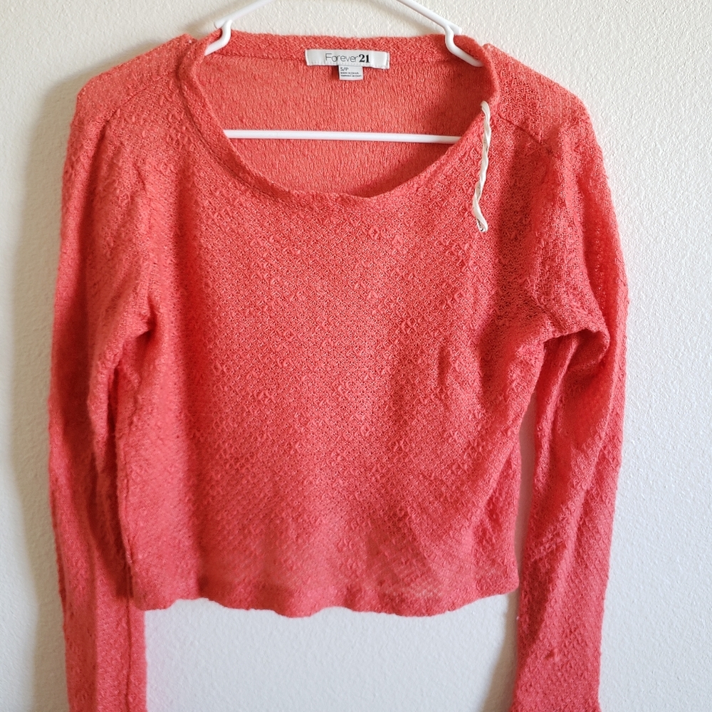 Forever 21 Long Sleeved Sweater Shirt